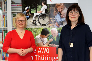 AWO Landesgeschäftsführerin Katja Glybowskaja und AWO-Landesvorsitzende Petra Rottschalk (v.l.)