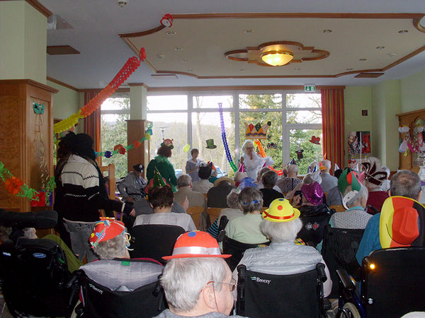 Buntes Programm im AWO-Seniorenzentrum Meiningen